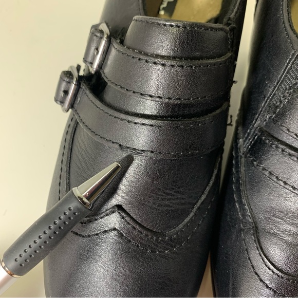 Thom McAn women’s Flossie Black Block Hell Buckle Slip-On size 7W - Picture 7 of 11